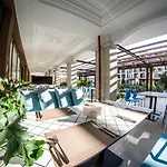 Premier אתר נופש 4*