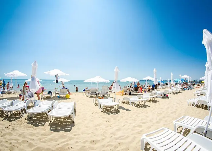 منتجع بريمير فورت بيتش ريزورت 4*