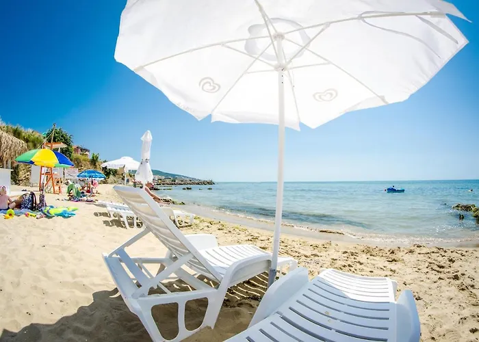 بريمير فورت بيتش ريزورت 4*