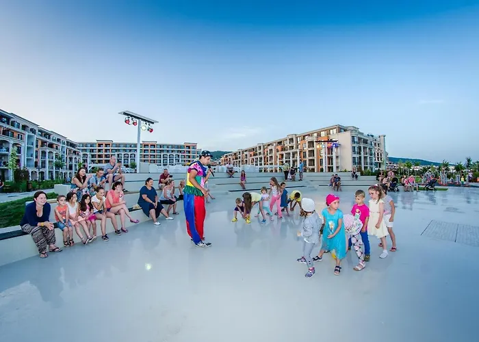 بريمير فورت بيتش ريزورت 4*