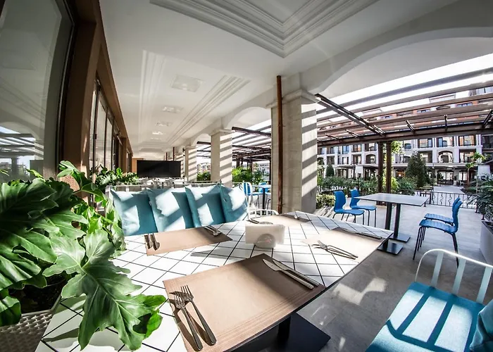 Premier Курортный комплекс 4*